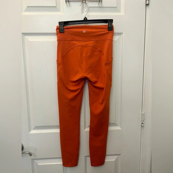 ! Lululemon Invigorate 25” Tights - Brick - Size 4 - Picture 5 of 6